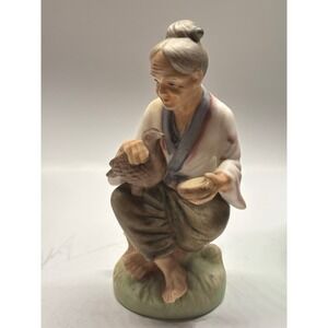 Napcoware Vintage Japan Old Woman teapot  teacup C5463 Porcelain Figurine Asian